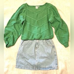 ICHI Flowy Feminine Sweater Women’s SZ Meduim